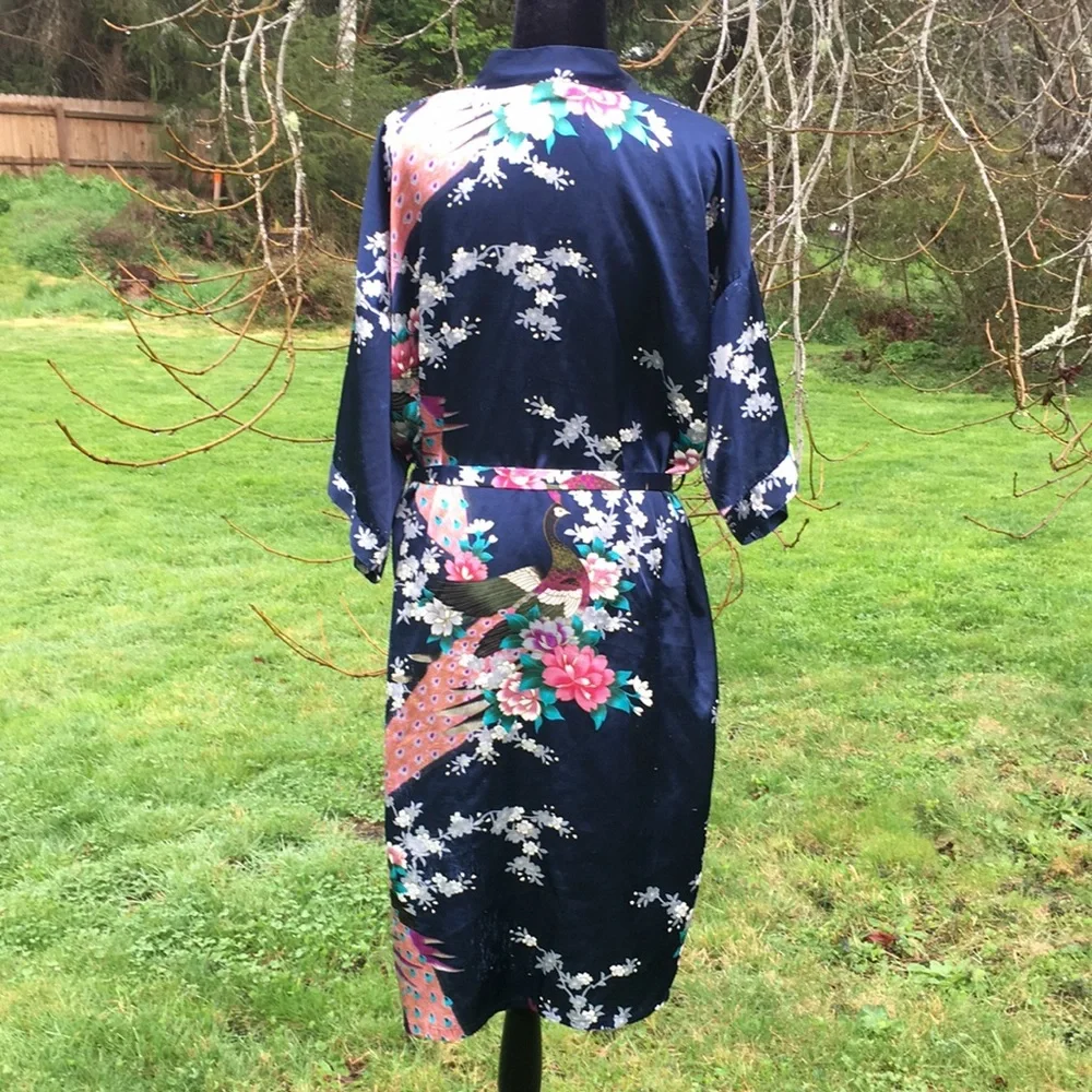 3/$20 Oriental Village Silk Robe - Picture 5 of 10
